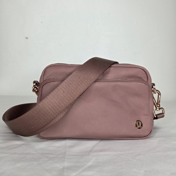 lululemon athletica Handbags - lululemon athletica Red Clay/sheer Oak Copper Hardware Crossbody Camera Bag
